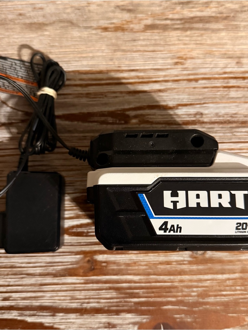 HART 4Ah 20v Lithium Battery and Charging Station